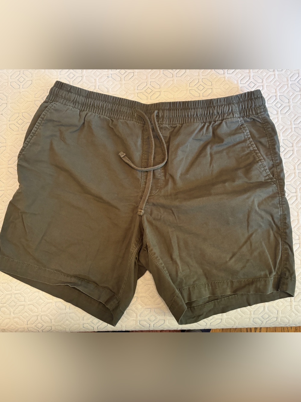 Sonoma Men's Olive Green Athletic Drawstring Shorts